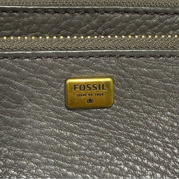 Fossil Wristlet Grey Leather - Picture 2 of 8